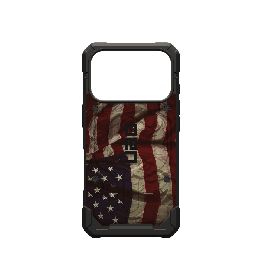 Pathfinder Case With MagSafe For Apple iPhone - Vintage USA Flag