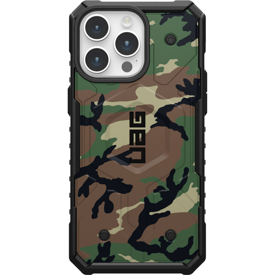 UAG PATHFINDER CASE WITH MAGSAFE FOR APPLE IPHONE - US WOODLAND CAMOUFLAGE