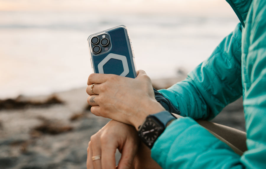 Plyo For MagSafe iPhone 16 Pro Case