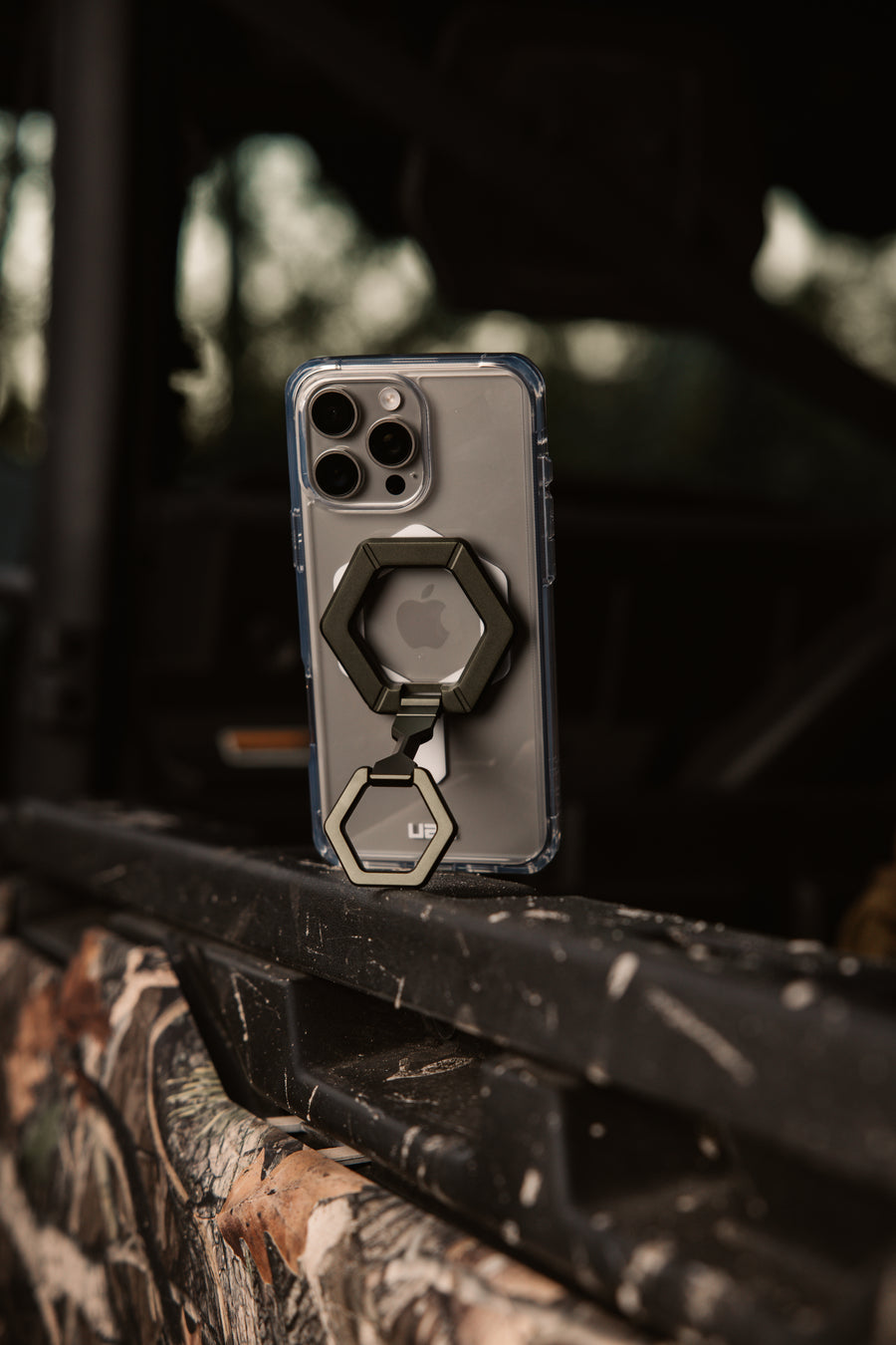 Plyo For MagSafe iPhone 16 Pro Case