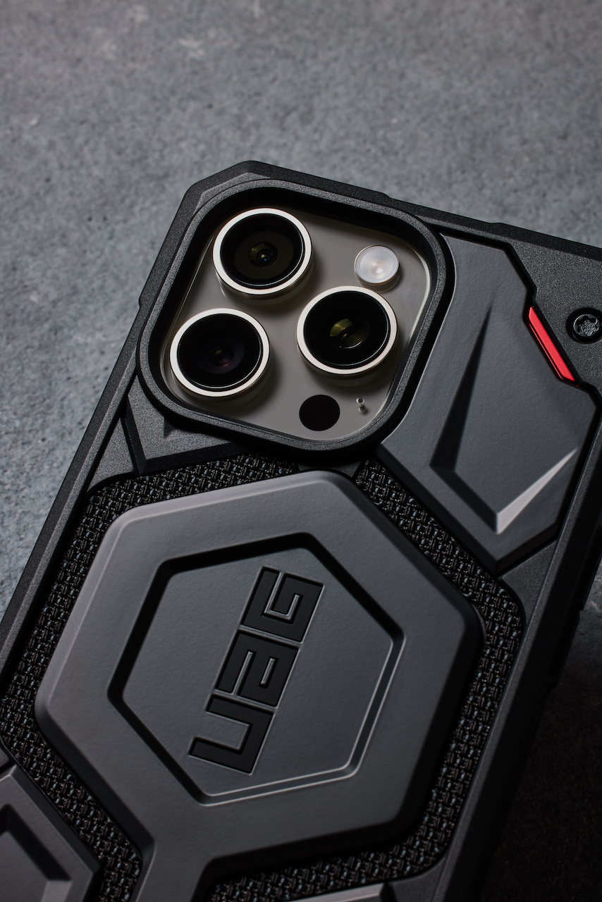 Monarch Pro Kevlar® For MagSafe iPhone 16 Pro Case