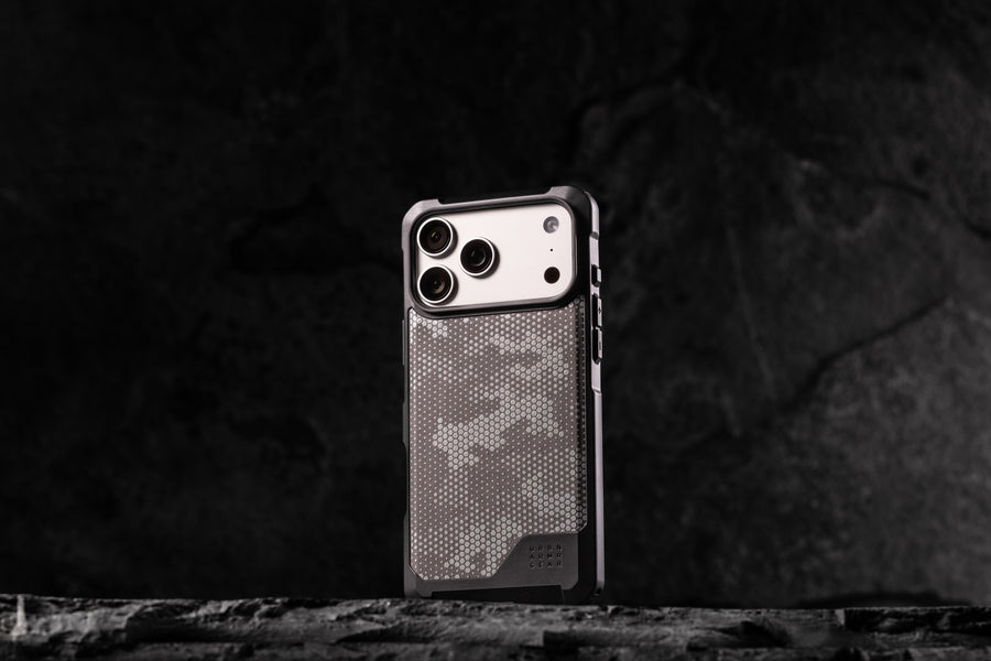 Metropolis LT iPhone 17 Pro Max Case